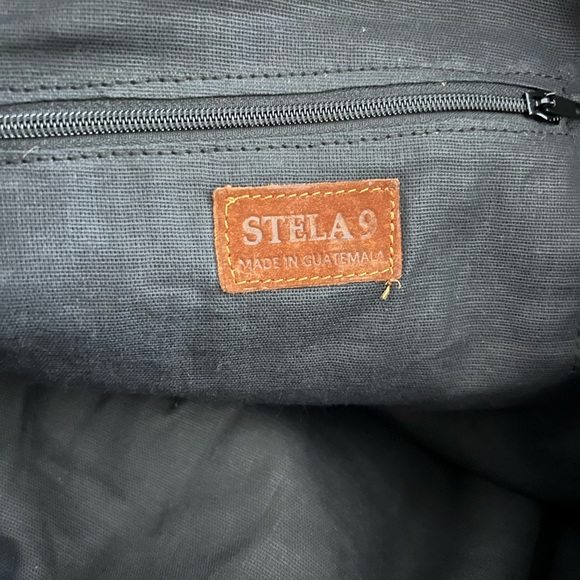 Stela 9 Weekender bag - Picture 6 of 6